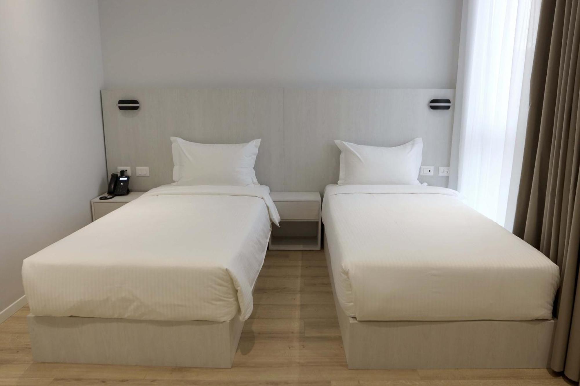 Metro Terminal Hotel 4*